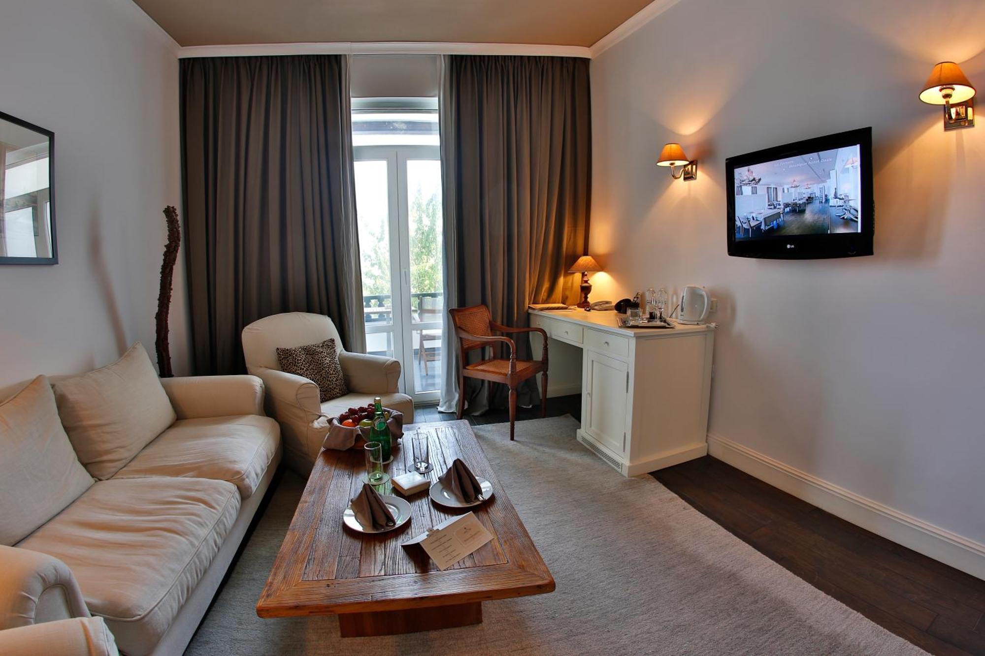 Hvd Boutique Hotel Oasis - Private Beach & Free Parking ゴールデンサンド 部屋 写真